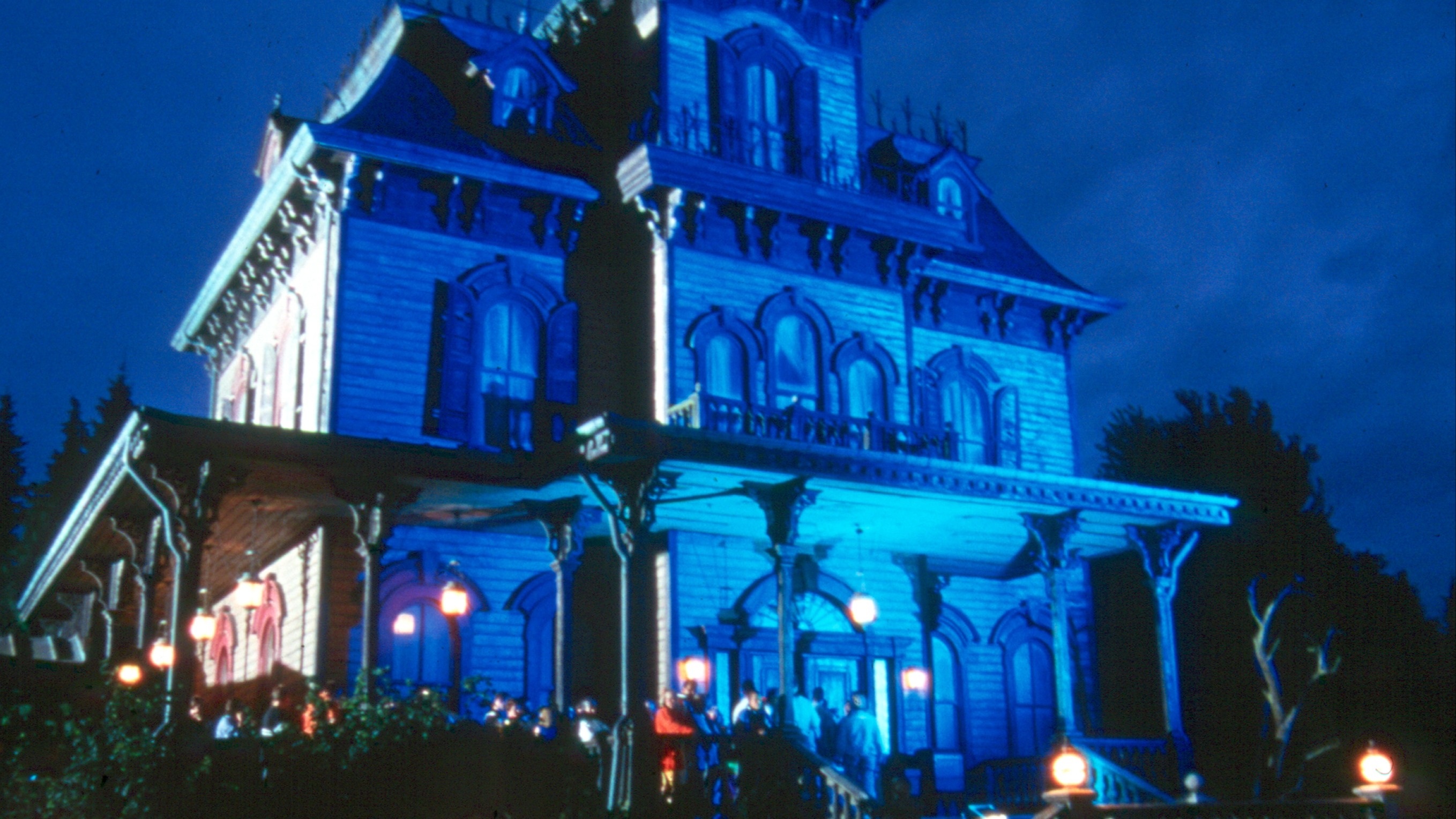 Phantom Manor in Frontierland